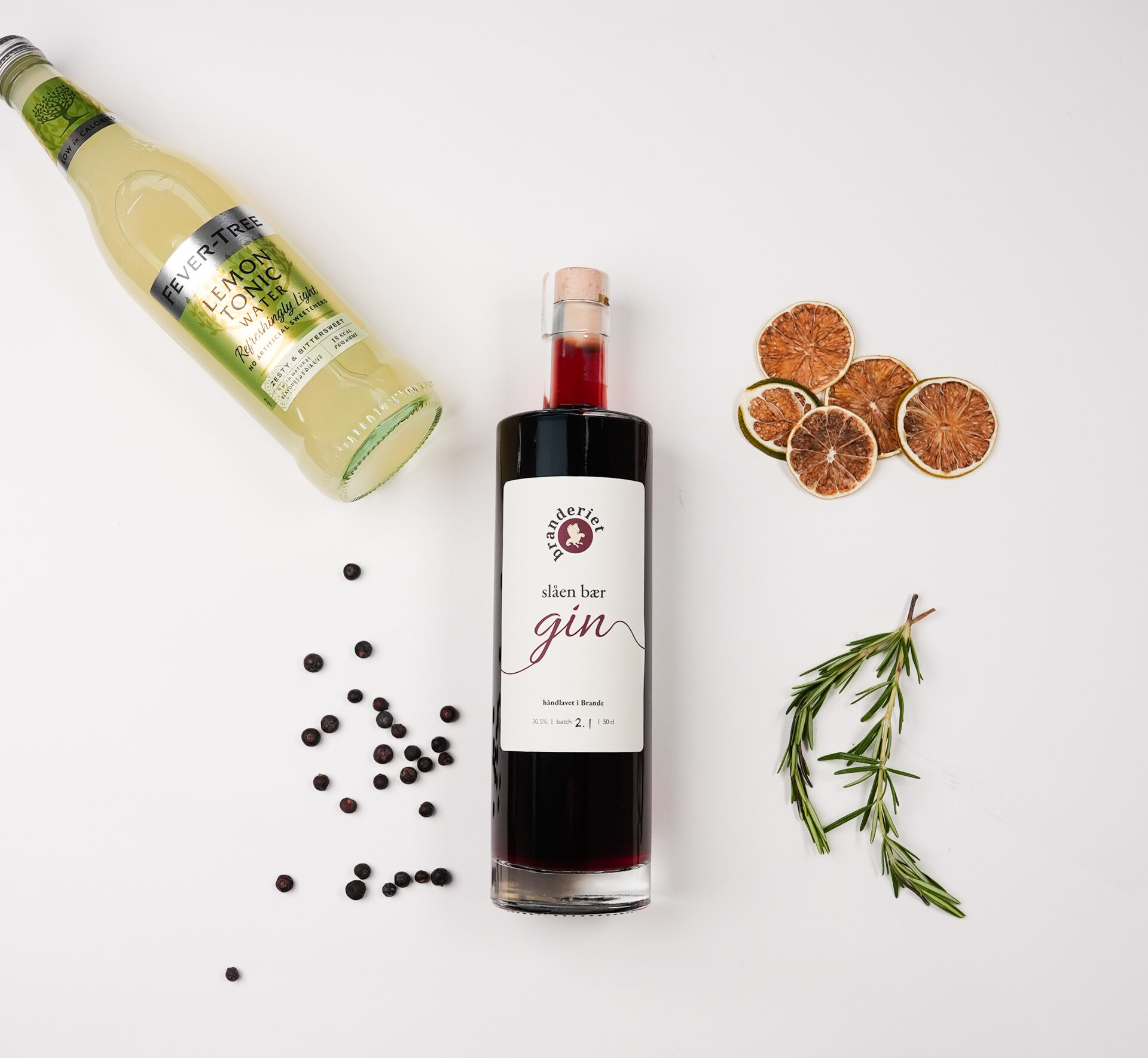 Slåen Gin